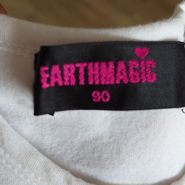 EARTHMAGIC(アースマジック)のEARTHMAGIC☆Tシャツ キッズ/ベビー/マタニティのキッズ服女の子用(90cm~)(Tシャツ/カットソー)の商品写真