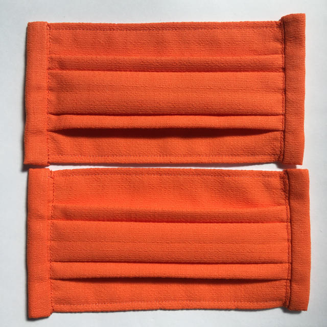 THE MASK(マスク)のたまたまちやん様 ハンドメイド 接触冷感 インナーマスク オレンジ 2枚 ハンドメイドのファッション小物(その他)の商品写真
