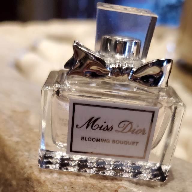 Christian Dior(クリスチャンディオール)のsさま専用 コスメ/美容の香水(香水(女性用))の商品写真