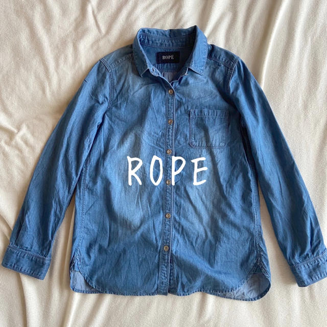 ROPE’(ロペ)の【ROPE】デニムシャツ　9 レディースのトップス(シャツ/ブラウス(長袖/七分))の商品写真