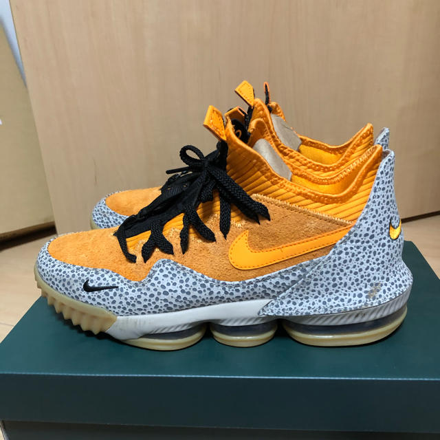 27.5 nike lebron 16 low safari 2