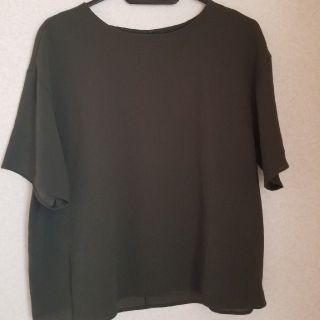 ユニクロ(UNIQLO)のユニクロ　ブラウス　タグ付き(シャツ/ブラウス(半袖/袖なし))