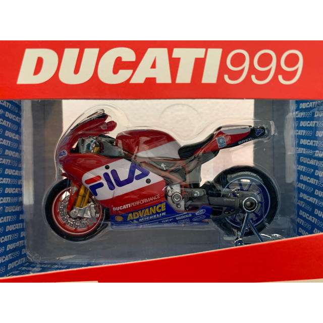 Ducati(ドゥカティ)の1/18 ドゥカティ 999 エンタメ/ホビーのおもちゃ/ぬいぐるみ(模型/プラモデル)の商品写真