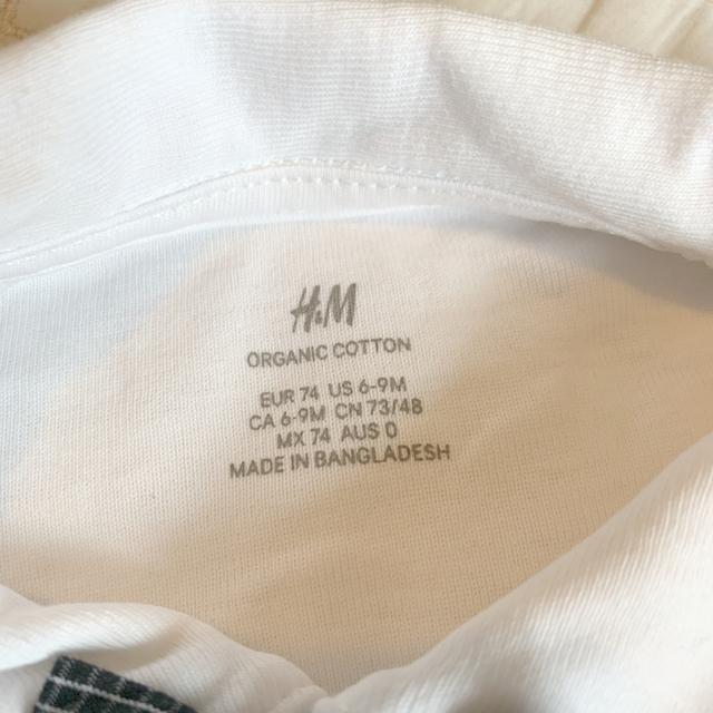 H&M(エイチアンドエム)の《美品》H&Mロンパースフォーマル 男の子 ベビー サイズ74 キッズ/ベビー/マタニティのベビー服(~85cm)(ロンパース)の商品写真