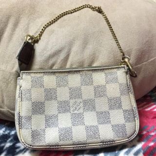 ルイヴィトン(LOUIS VUITTON)のダミエアズールアクセサリーポーチ♡450(ポーチ)