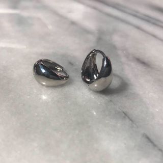 ドゥーズィエムクラス(DEUXIEME CLASSE)の M triangle pierce silver(ピアス)