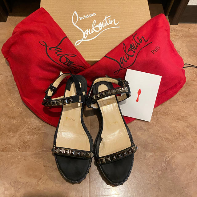 Christian Louboutin(クリスチャンルブタン)のChristian Louboutin カタクロウサンダル レディースの靴/シューズ(サンダル)の商品写真