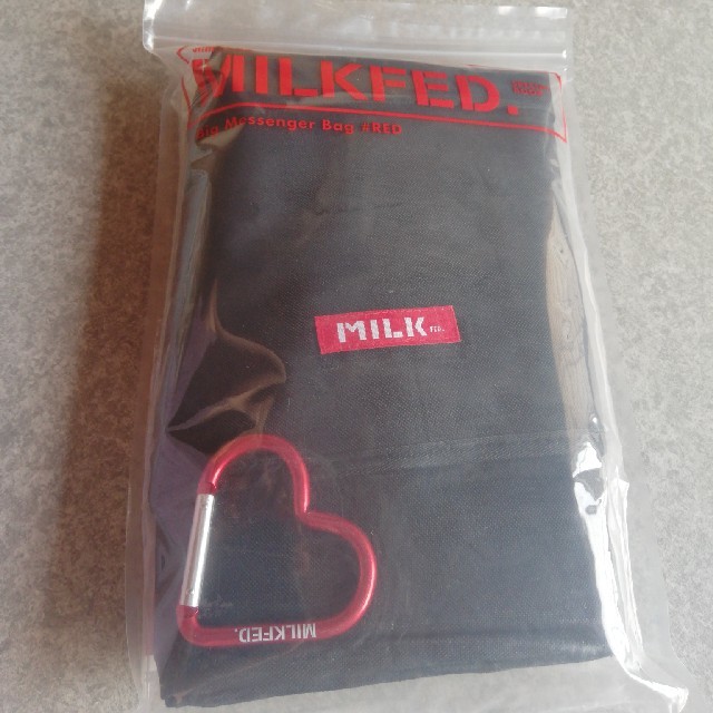 MILKFED.(ミルクフェド)のMILKFED. SPECIALBOOK Big Messenger Bag レディースのバッグ(メッセンジャーバッグ)の商品写真