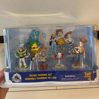 トイストーリー(トイ・ストーリー)のTOYSTORYフィギュアとシャネルバッグセット(キャラクターグッズ)