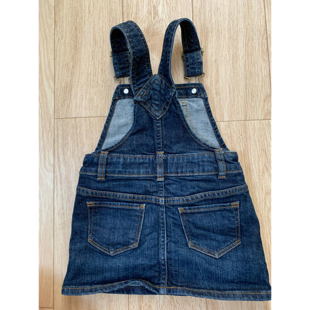 babyGAP(ベビーギャップ)のGAP baby☆ベビーギャップ　デニム　ジャンパースカート ☆サロペット90 キッズ/ベビー/マタニティのキッズ服女の子用(90cm~)(スカート)の商品写真