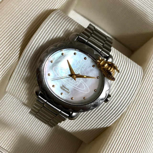 Vivienne Westwood - Vivienne westwood 時計 Bee 蜂の通販 by Vivienne Westwood - Vivienne westwood 時計 Bee 蜂の通販 by