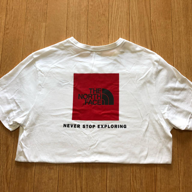 ノースフェイス　ボックスロゴTシャツ メンズのトップス(Tシャツ/カットソー(半袖/袖なし))の商品写真