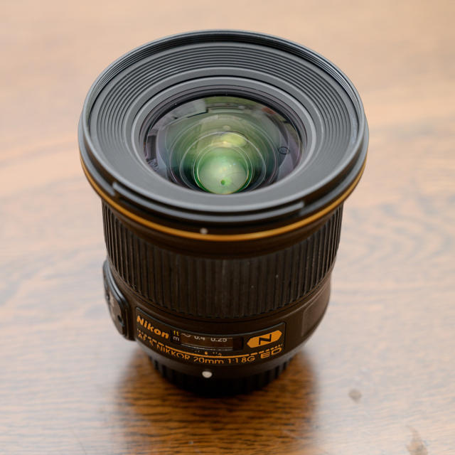 カメラニコン 20mm f1.8 単焦点レンズ