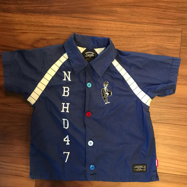 NEIGHBORHOOD(ネイバーフッド)のneighborhood レア キッズ　シャツ　120 キッズ/ベビー/マタニティのキッズ服男の子用(90cm~)(Tシャツ/カットソー)の商品写真