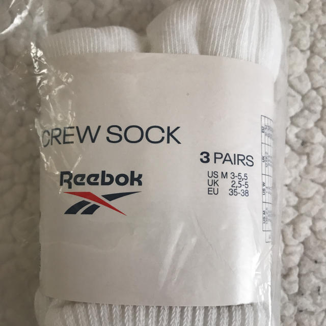 Reebok(リーボック)のReebok クラシックス コア クルーソックス 3足組 22-24cm 白 キッズ/ベビー/マタニティのこども用ファッション小物(靴下/タイツ)の商品写真