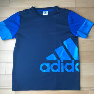 アディダス(adidas)のadidas Tシャツ　140(Tシャツ/カットソー)
