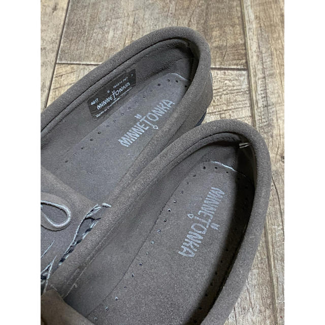 Minnetonka(ミネトンカ)の美品⭐︎Minnetonkaスエードモカシン レディースの靴/シューズ(スリッポン/モカシン)の商品写真