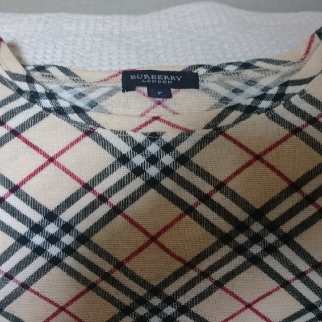 BURBERRY(バーバリー)のバーバーリー Tシャツ レディースのトップス(Tシャツ(半袖/袖なし))の商品写真