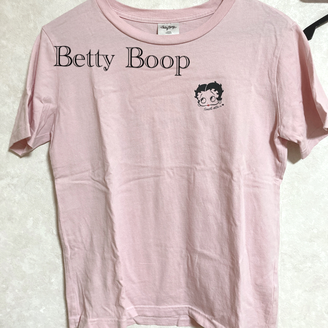 GU(ジーユー)の最終値下げ❗GU   Betty BoopTシャツ レディースのトップス(Tシャツ(半袖/袖なし))の商品写真