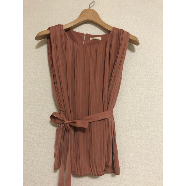 BEAMS ノースリーブ トップス | www.debbiejorde.com