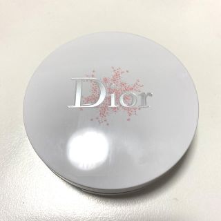 ディオール(Dior)のDior　スノーパーフェクトライトコンパクトファンデーション(ファンデーション)