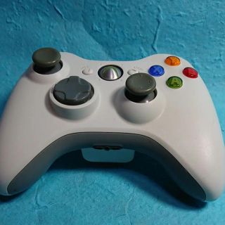 エックスボックス360(Xbox360)のxbox360コントローラ(家庭用ゲーム機本体)