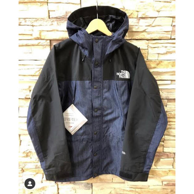 THE NORTH FACE(ザノースフェイス)の新品未使用　ザノースフェイス　マウンテンライトデニムジャケット メンズのジャケット/アウター(マウンテンパーカー)の商品写真