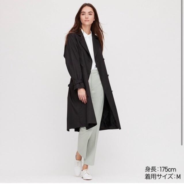 UNIQLO(ユニクロ)のユニクロ　リラックストレンチコート　ブラック　L レディースのジャケット/アウター(トレンチコート)の商品写真