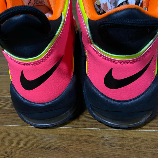 NIKE(ナイキ)のNIKE AIR MORE UPTEMPO レディースの靴/シューズ(スニーカー)の商品写真