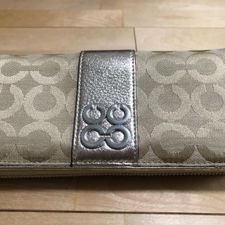 コーチ(COACH)のコーチ　COACH シグネチャー　長財布　ゴールド　中古(財布)