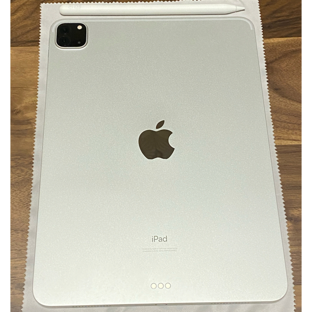 iPad(アイパッド)のiPad Pro 11 [256GB]+MagicKeybord+pencil  スマホ/家電/カメラのPC/タブレット(タブレット)の商品写真