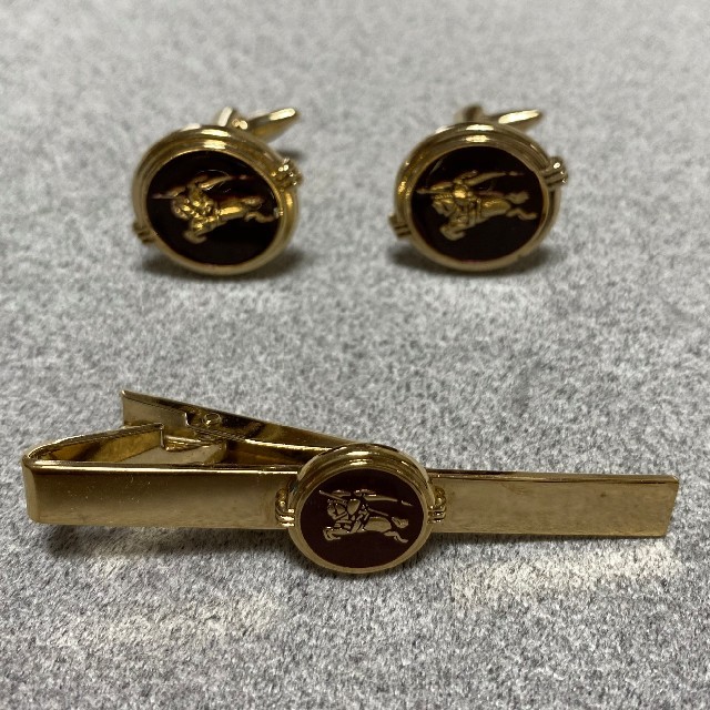 BURBERRY ネクタイピン カフスセット BURBERRY ネクタイピン カフスセット