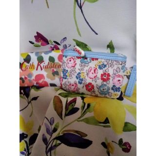 キャスキッドソン(Cath Kidston)のCath Kidston✳ 花柄ミニポーチ(名刺入れ/定期入れ)