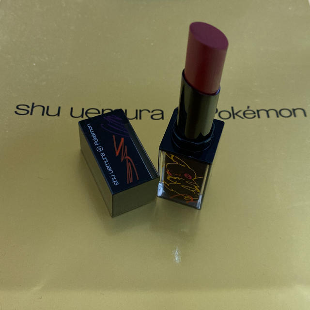 shu uemura(シュウウエムラ)のシュウウエムラ　ピカシュウ　クリムゾンスピン コスメ/美容のベースメイク/化粧品(口紅)の商品写真