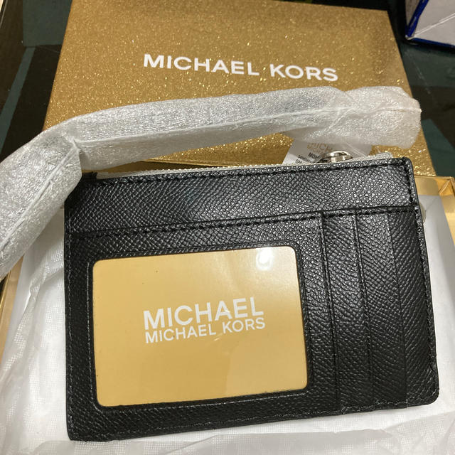 Michael Kors(マイケルコース)のMICHAEL KORS 定期　小銭入れ レディースのファッション小物(名刺入れ/定期入れ)の商品写真