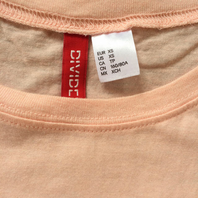 H&M(エイチアンドエム)のH&M Tｼｬﾂ✩ レディースのトップス(Tシャツ(半袖/袖なし))の商品写真