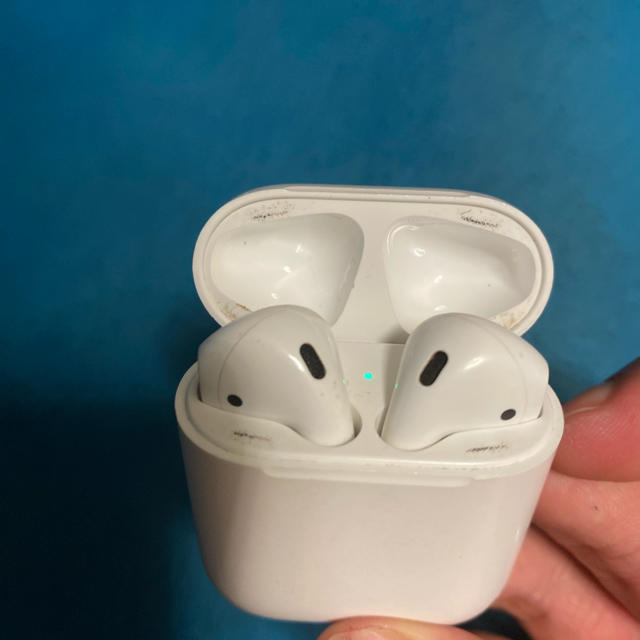 AirPods