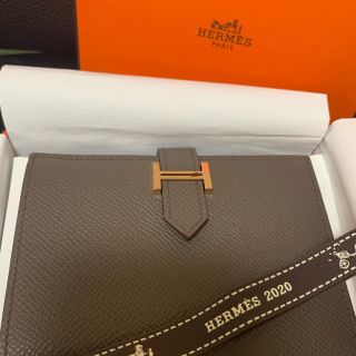 エルメス(Hermes)のエルメス ベアンコンパクト (財布)