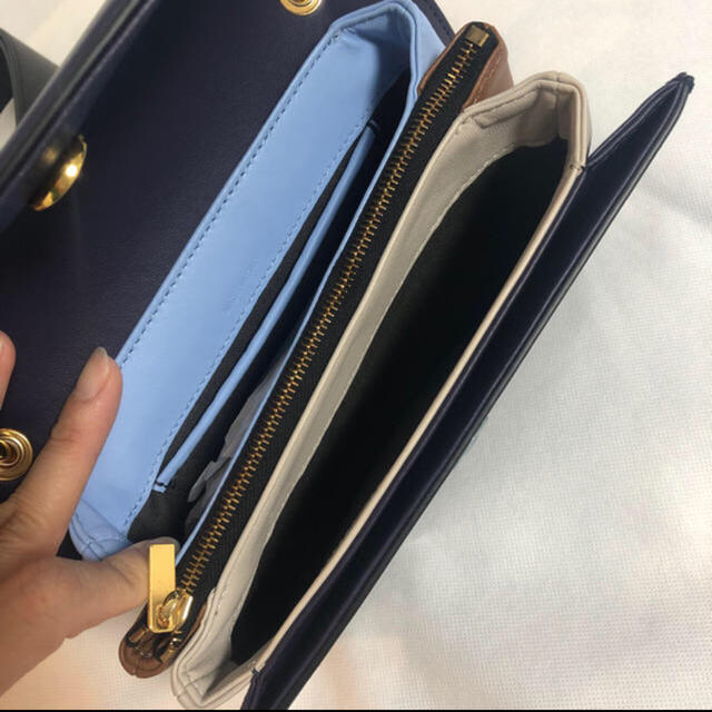 MARNI - 【新品未使用タグ付き】カーフスキン NEW BEATバッグ MARNI - 【新品未使用タグ付き】カーフスキン NEW BEATバッグ