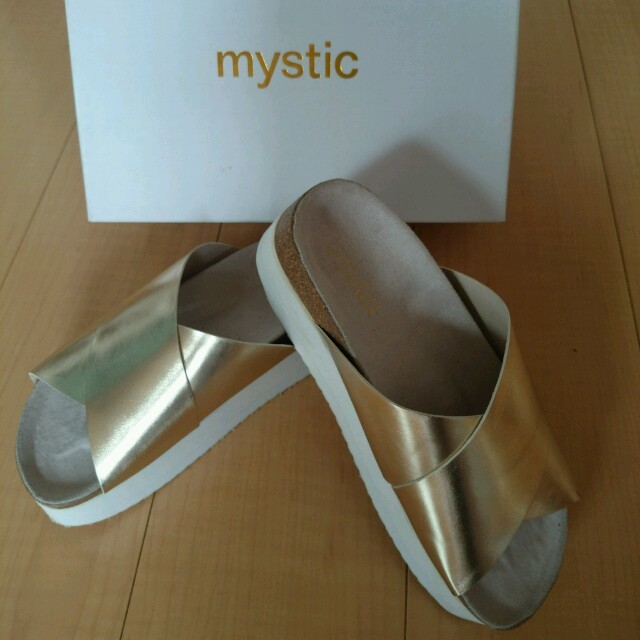 mystic(ミスティック)のmystic ｸﾛｽｻﾝﾀﾞﾙ36美品 レディースの靴/シューズ(サンダル)の商品写真