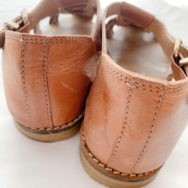 TODAYFUL(トゥデイフル)のサンダル　レザーサンダル　23.5 トップショップ　美品 レディースの靴/シューズ(サンダル)の商品写真
