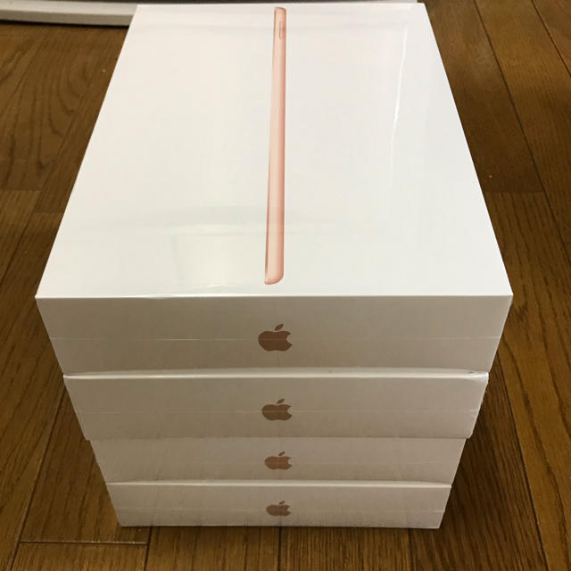 iPad 10.2インチ 128GB WiFiモデル ゴールド MW792J/A