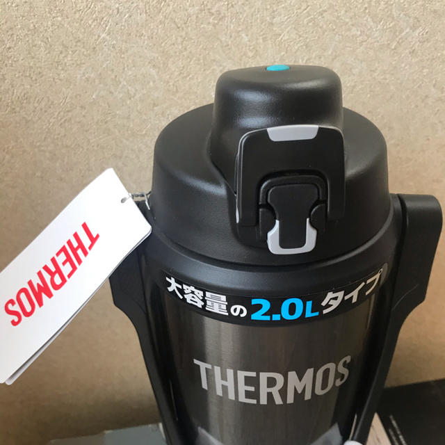 THERMOS(サーモス)のサーモス 水筒 2L スポーツ/アウトドアのアウトドア(その他)の商品写真