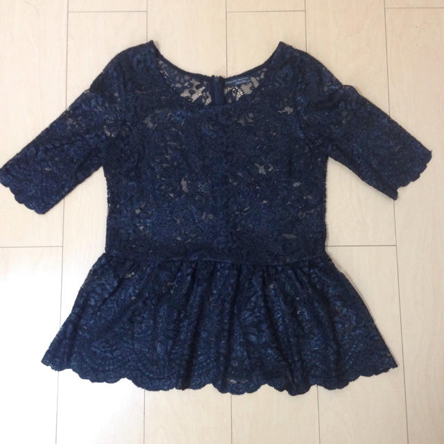 ZARA(ザラ)のZARA レースヘプラムトップス☆ レディースのトップス(シャツ/ブラウス(長袖/七分))の商品写真