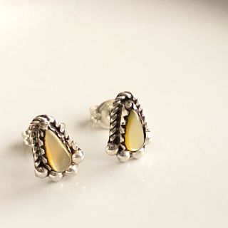 silver925 Yellow shell pierce(ピアス)