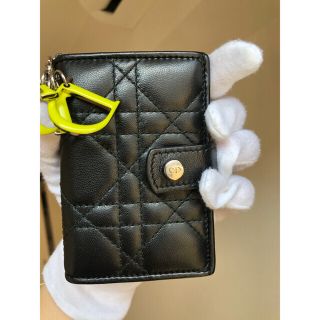 クリスチャンディオール(Christian Dior)のひめ様　専用　ディオール　Dior カードケース　財布　二つ折り　黒　コンパクト(財布)