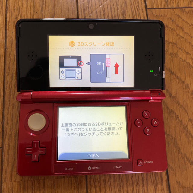 Nintendo 3DS 本体 フレアレッド エンタメ/ホビーのゲームソフト/ゲーム機本体(携帯用ゲーム機本体)の商品写真