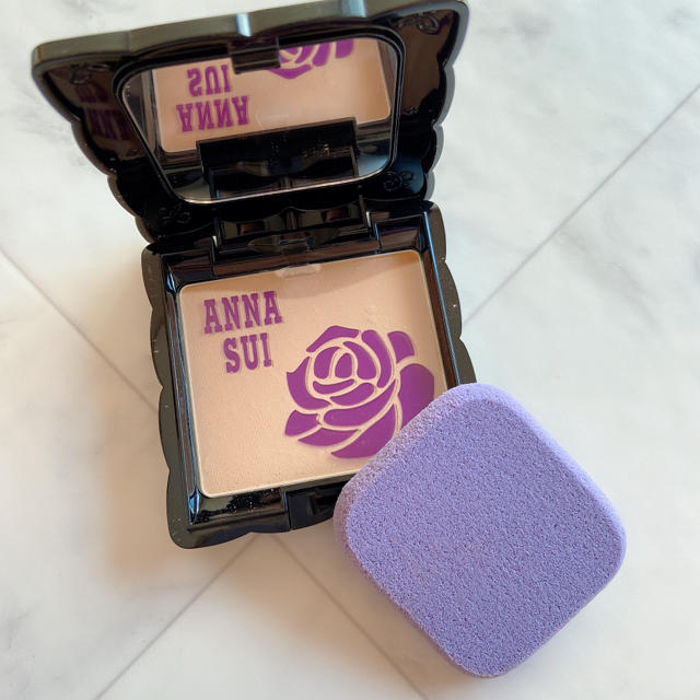 ANNA SUI(アナスイ)のANNA SUI パウダーファンデーション コスメ/美容のベースメイク/化粧品(ファンデーション)の商品写真