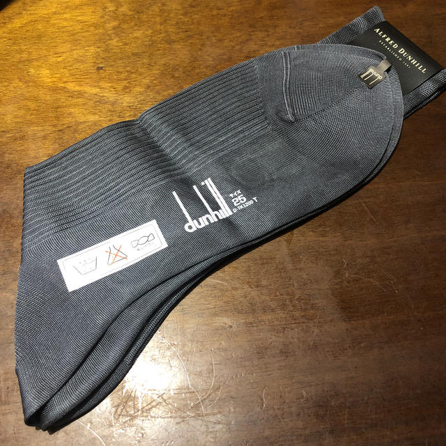Dunhill(ダンヒル)のダンヒル　靴下　シルク100% メンズのレッグウェア(ソックス)の商品写真