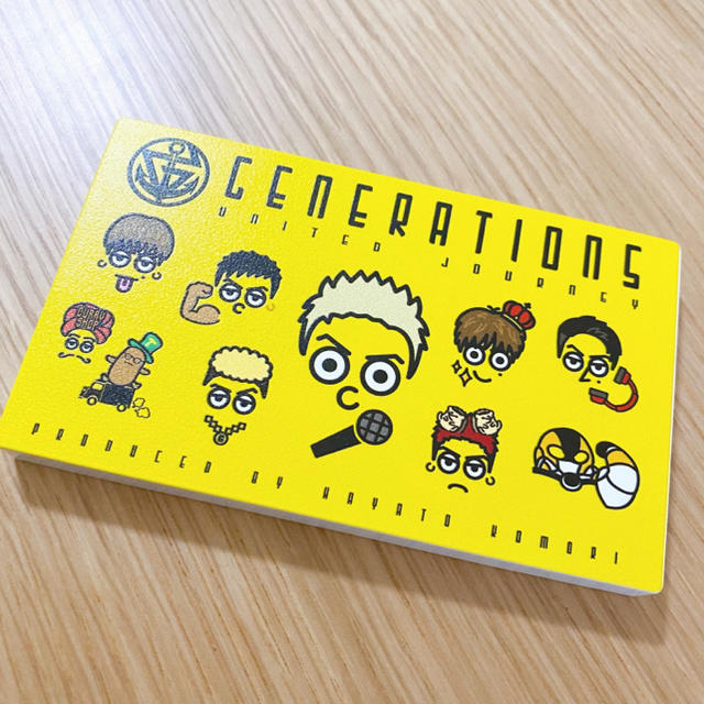 GENERATIONS(ジェネレーションズ)の🤍 GENERATIONS モバイルバッテリー 🤍 エンタメ/ホビーのタレントグッズ(男性タレント)の商品写真